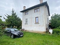 Country house for sale close to Pleven