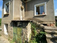 House for sale close to the town of Vratsa