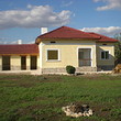 Renovated Villa 27 km From Balchik